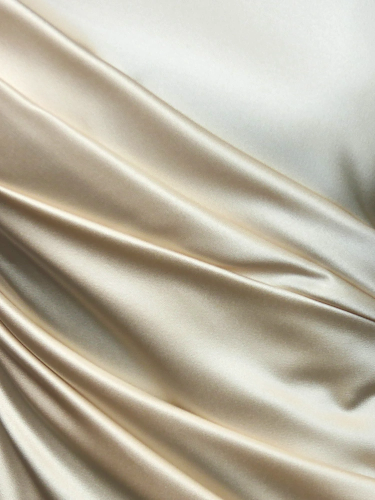 Satyna kolorowa AT-20 champagne