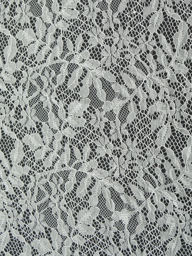 Koronka VS-8 ( kupon 3m )