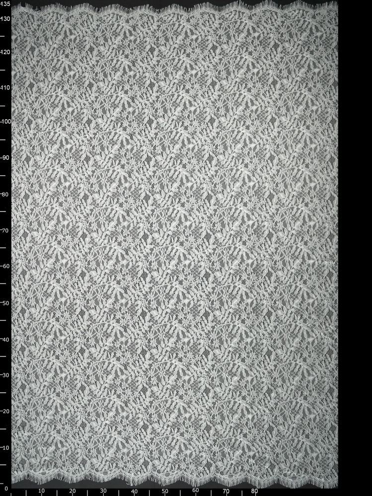 Koronka VS-8 ( kupon 3m )