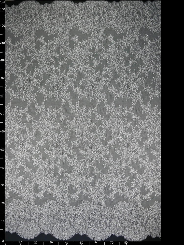 Koronka VL-375 (coupon 3m )